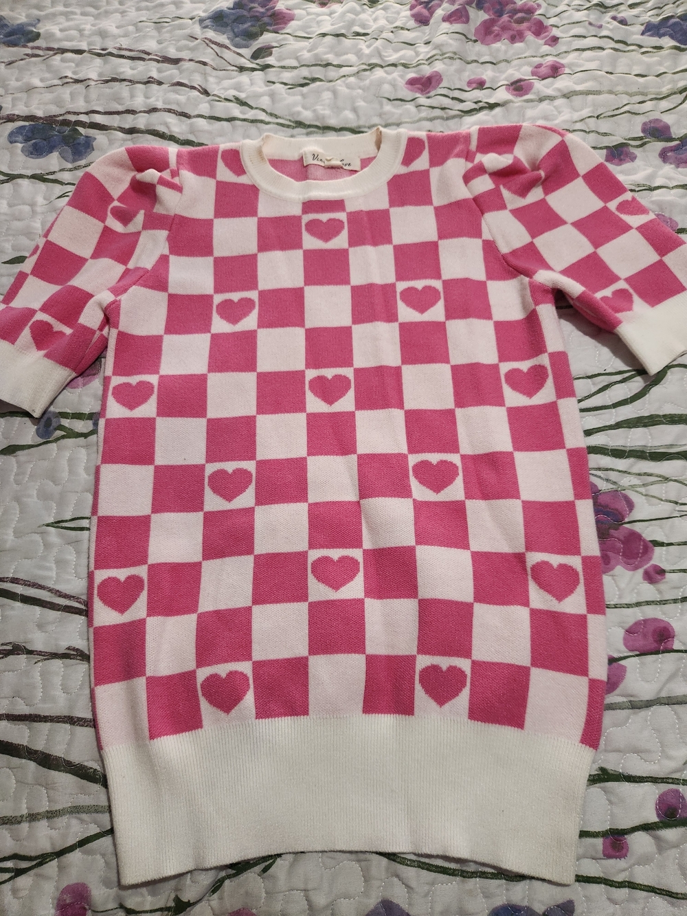 Vine & Love Checkerboard Heart Puff Sleeve Sweater